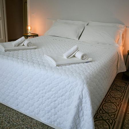 Residenza Vecchia Napoli 60 Apartment ภายนอก รูปภาพ