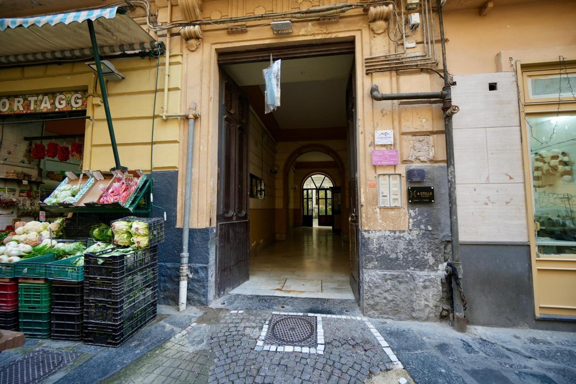 Residenza Vecchia Napoli 60 Apartment ภายนอก รูปภาพ