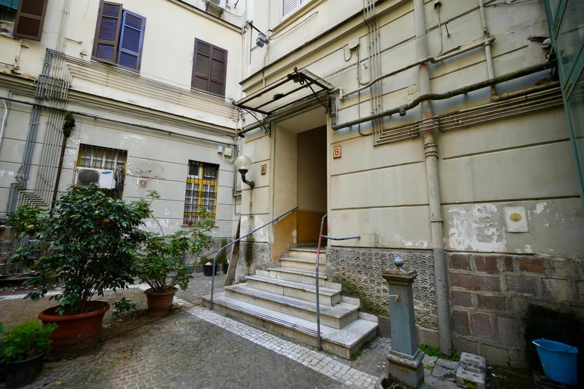 Residenza Vecchia Napoli 60 Apartment ภายนอก รูปภาพ